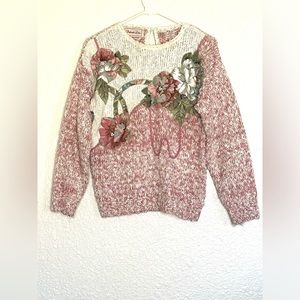 Penbrooke Lane Floral Appliqué sweater size S.